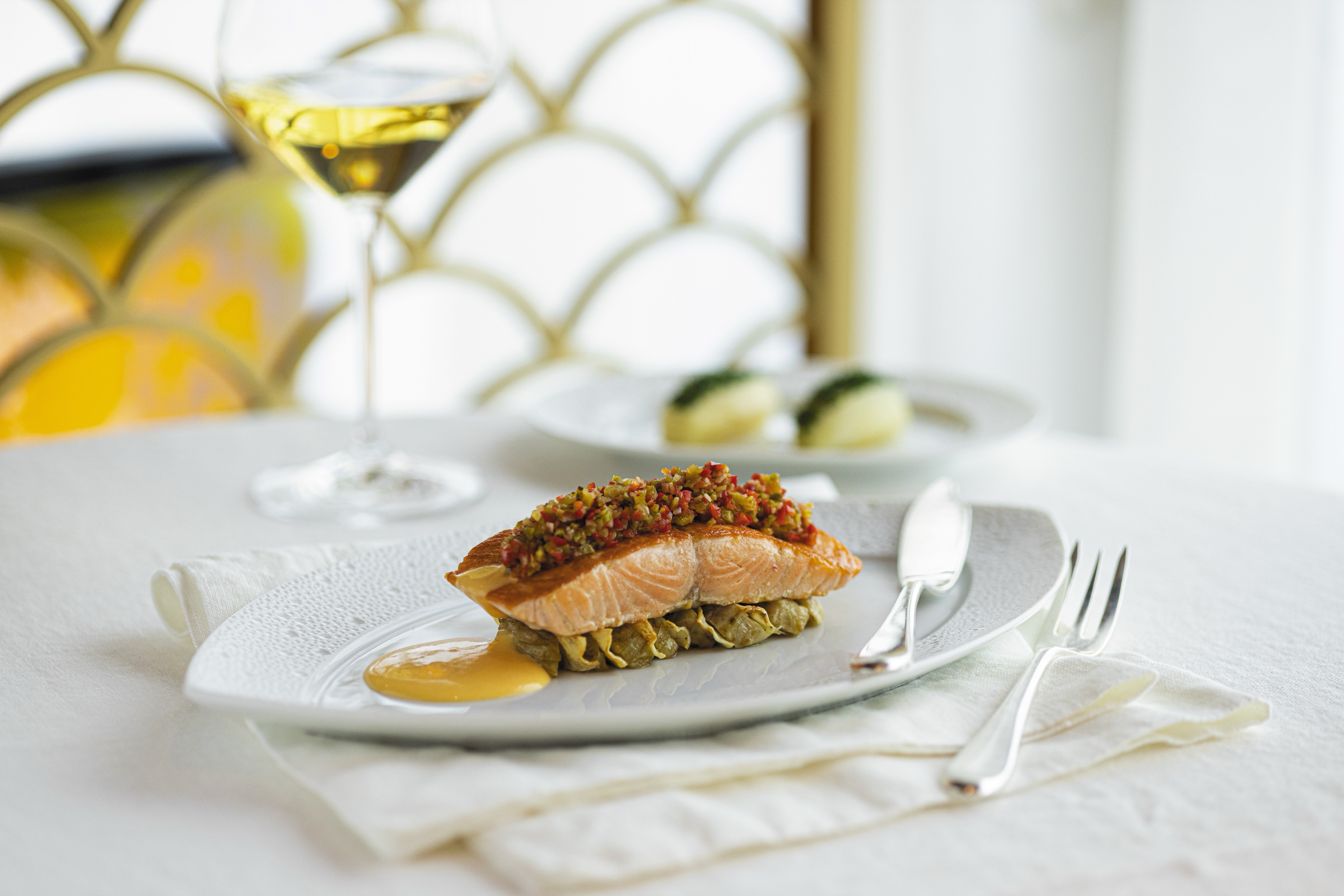 Seven Seas Grandeur - Chartreuse